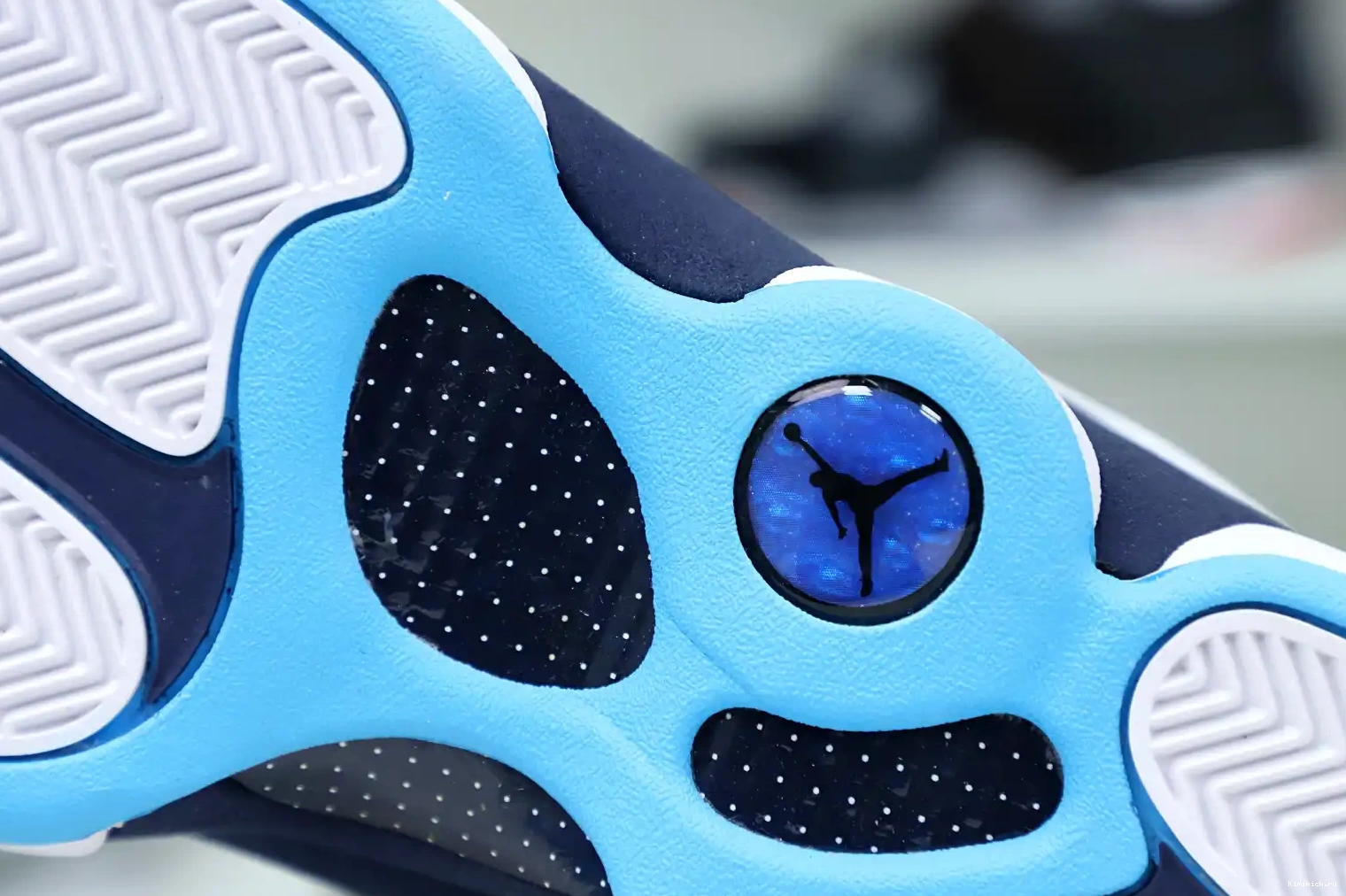 WHITE JORDAN POWDER BLUE Kimikick 414571-144 RETRO AIR 13 OBSIDIAN 0524